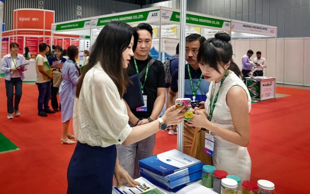 宜化集團亮相2025亞洲現(xiàn)代農業(yè)投入品展覽會暨應用技術交流會(圖1)