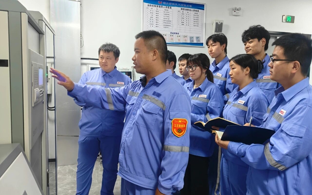 宜化大學(xué)生新工完成崗前培訓(xùn)，開啟職業(yè)新篇章