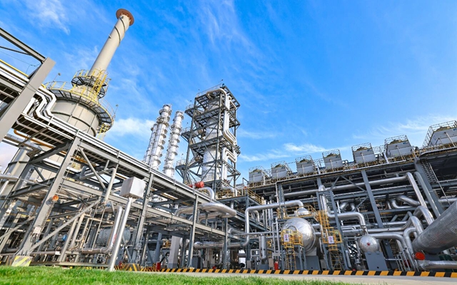 喜報(bào)!宜化集團(tuán)上榜2025年度卓越級(jí)智能工廠(chǎng)項(xiàng)目名單(圖1) 喜報(bào)!宜化集團(tuán)上榜2025年度卓越級(jí)智能工廠(chǎng)項(xiàng)目名單(圖1)