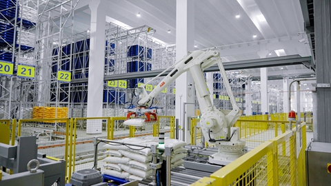 宜化集團(tuán)2025年“質(zhì)量月”活動圓滿收官，數(shù)智賦能筑基強(qiáng)鏈成效明顯